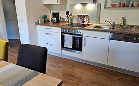 Am Lindenbaum, Ferienwohnung In Siebenbach Am Nuerburgring